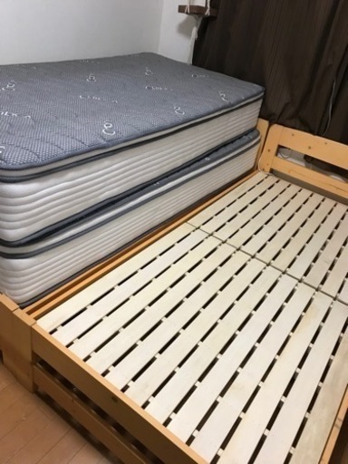 シングルベッド×２台　並べてみんなで