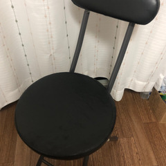 折りたたみチェア（ブラック）ニトリの画像