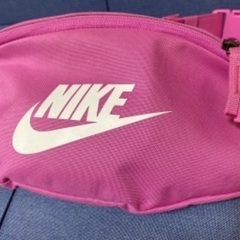 NIKE ナイキ ウエストバッグ ポーチ ピンクの画像