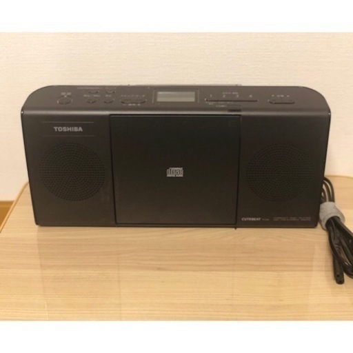 TOSHIBA TY-C24 CDラジオ　2016年製