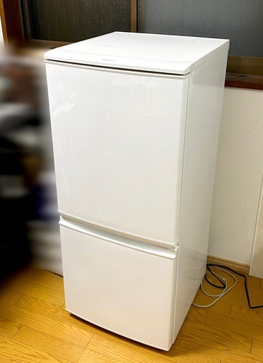 137L 2017年製 どっちもドア冷蔵庫