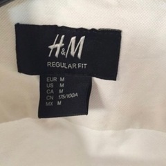 H&M メンズトップスの画像