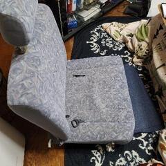 決まりました。座椅子へ変換クルマのシート×2の画像