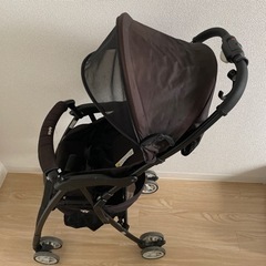 9/10に捨てます。アップリカ　ベビーカー　マジカルエアーの画像