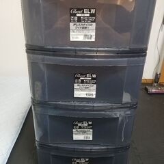 押し入れ　衣装ケースの画像