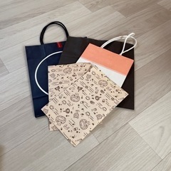 紙袋　ショッパー　合わせて12点の画像