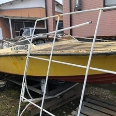 小型ボートの画像