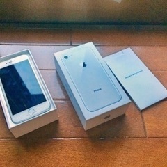 ☆新品未使用☆ iPhone8 64GB PayPay、LINE...