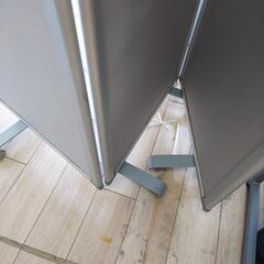 シルバー調パーティション×2台の画像