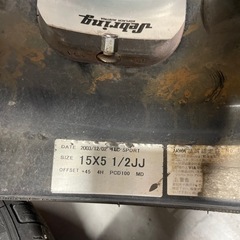 15インチホイルタイヤセット　ガリ傷ありの画像