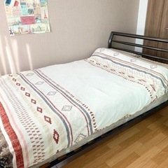 【引き取り先決まりました】【無料】セミダブルベッド(マットレス&フレーム) by ニトリの画像