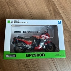 無料配送可能！新品未使用！GPZ900R スカイネット 1/12...