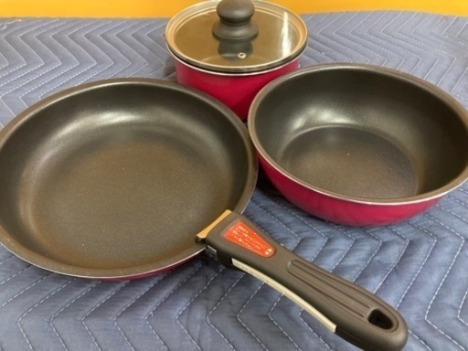 ⑤パール金属　鍋セット　赤　未使用品