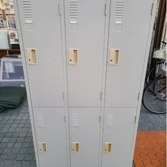 ※終了※▼値下げしました▼鍵付きロッカー　更衣室ロッカー　オフィス家具