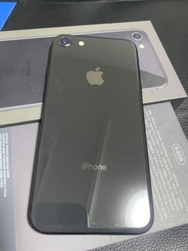 iPhone8 Space Gray 64GB docomo ゲームのサブ垢等に！