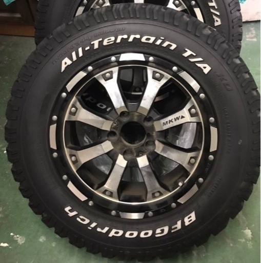 BF Goodrich 三菱デリカD5 4本ホイール付