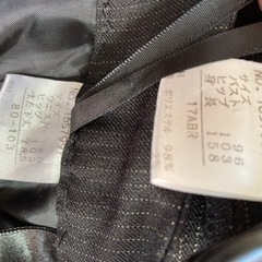 レディーススーツ　①の画像