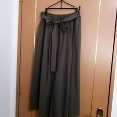 ガウチョパンツ