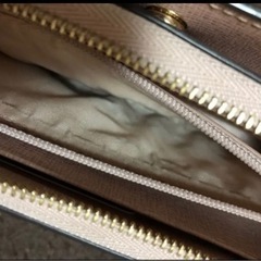 【美品】フルラ　FURLA 長財布　L字ファスナー　の画像