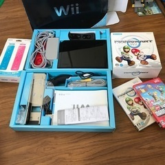 Nintendo Wii マリオカートハンドル　リモコン4つ　セットの画像