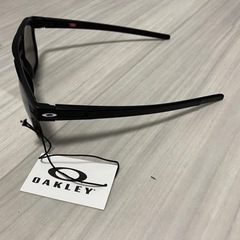 最終値下げ！新品未使用✨OAKLEY サングラス　偏光