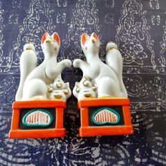 豊岡稲荷で買った狐の置物の画像