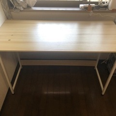 パソコン等に便利なシンプルデスク