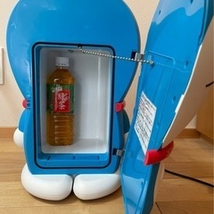 ドラえもん　冷温庫　非売品の画像