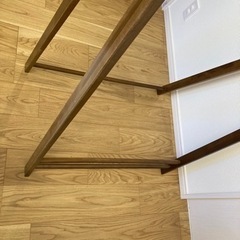 木製ハンガーラックの画像