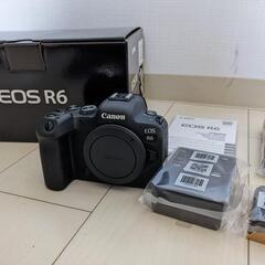EOS R6 ボディ　メーカー保証〜22年11月末まで【美品・付...