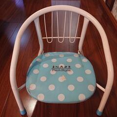 子供用 幼児用 ミニ椅子２脚の画像