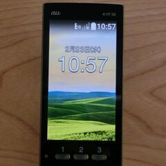 4G対応ガラケー  KYF38（京セラ）の画像