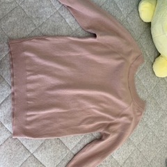 ピンク　ニットの画像