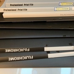 四切りファイル9冊、A 3ファイル1冊