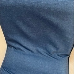 座椅子 デニム色の画像