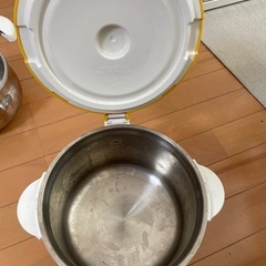 ［お譲りする方が決まりました］保温鍋の画像