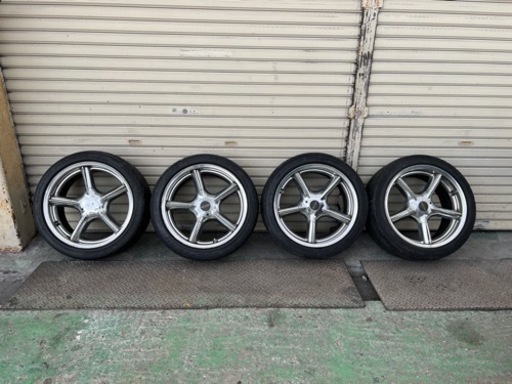 シボレーアストロ　エンケイBALLISTIC 18in 8.5J 4本　アメ車