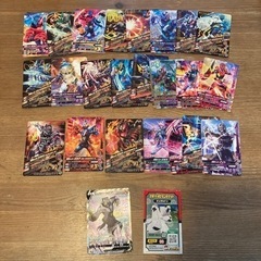 ＊中古＊仮面ライダー✖️23枚　ポケモン✖️2枚