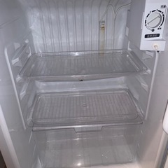 【無料】冷蔵庫(冷凍庫付き) SHARP製 SJ-90NF-H 【3/5の午前中まで取引可】の画像