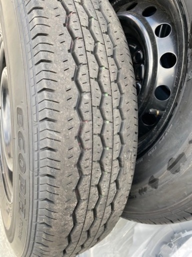 ハイエース　新車外し　21年製　ブリジストン　エコピア