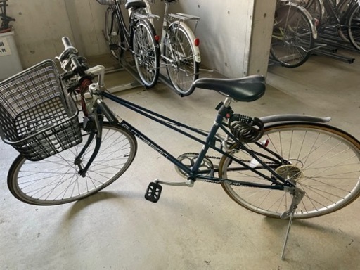 クロスバイク譲ります。