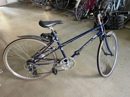 クロスバイク譲ります。