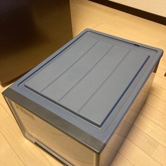 収納ボックスの画像