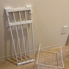 つっぱり棚&吊り下げカゴ