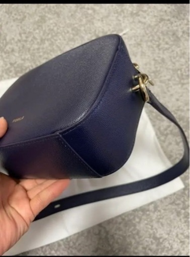 FURLA カメラバック　ショルダー