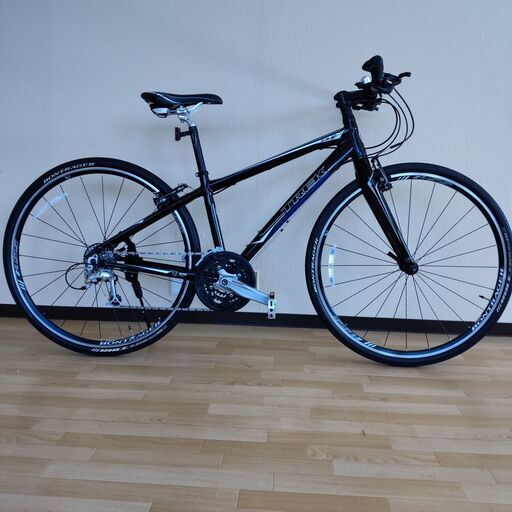 TREK トレッククロスバイク　7.5FX　2011年モデル Sサイズ