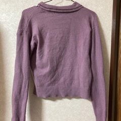 薄めニットの画像