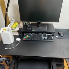 電動昇降デスク　2021年8月購入