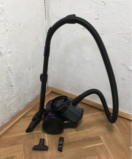 コーナン　サイクロン式掃除機　PTY-C110A