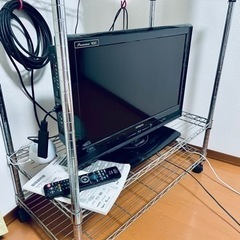 日立ブルーレイレコーダー搭載 26V型液晶テレビ2011年製